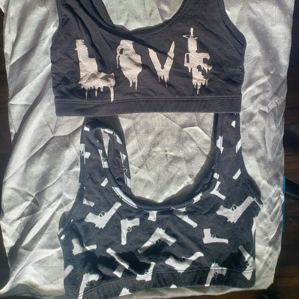 Blackheart and See You Monday Medium Sportsbra - Picture 2 of 7